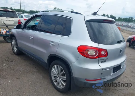 2010 Volkswagen Tiguan Se from USA, damaged, VIN WVGAV9AX5AW001547